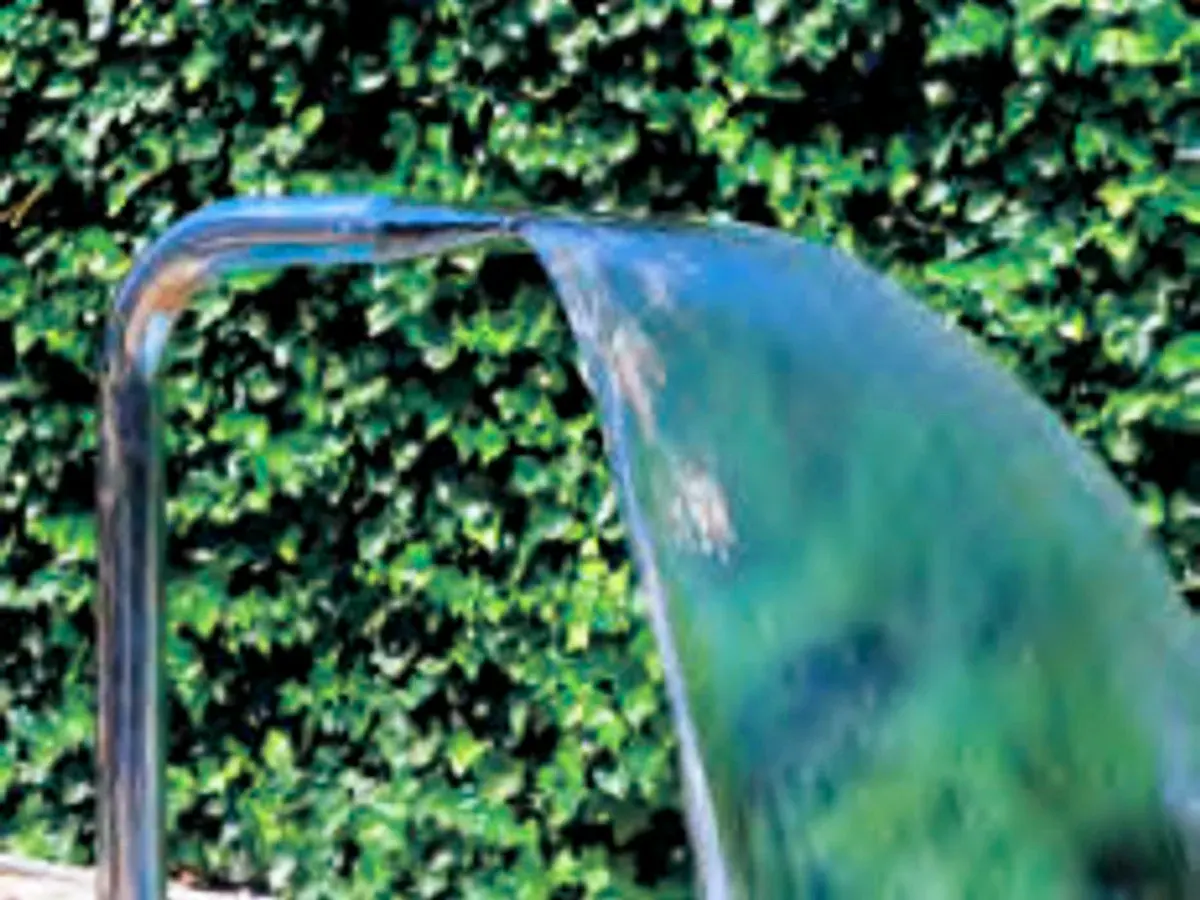 Boa Water Curtain